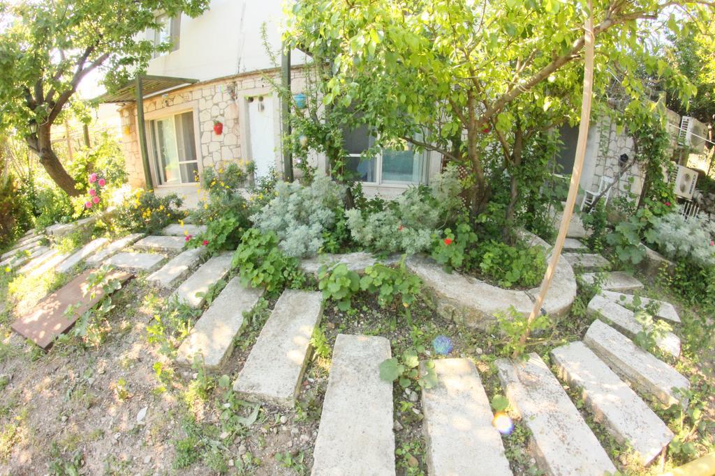 Ergin Pansiyon Karaburun  Exterior foto
