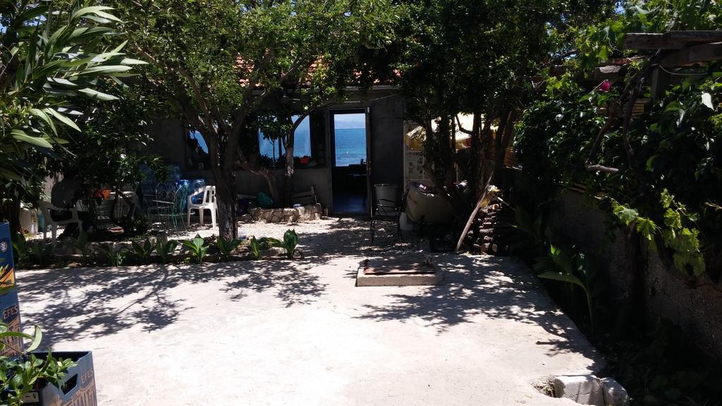 Ergin Pansiyon Karaburun  Exterior foto