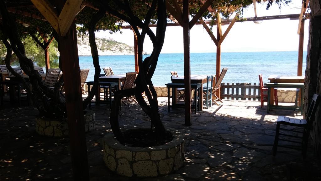 Ergin Pansiyon Karaburun  Exterior foto