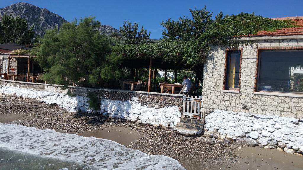 Ergin Pansiyon Karaburun  Exterior foto