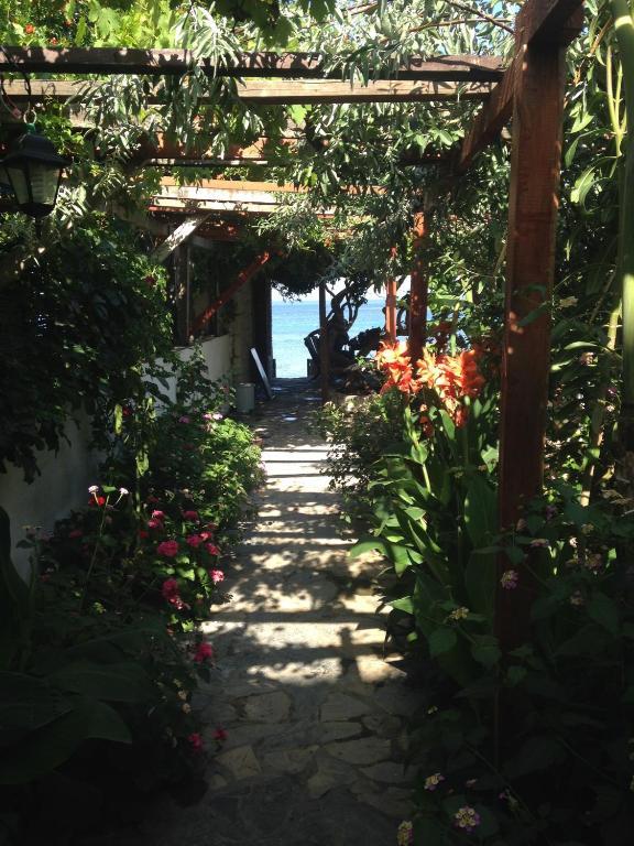 Ergin Pansiyon Karaburun  Exterior foto