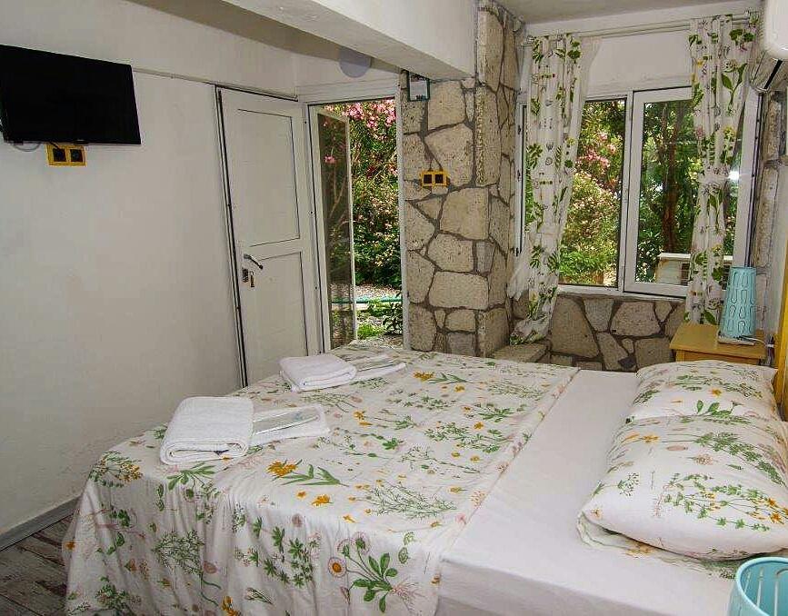 Ergin Pansiyon Karaburun  Exterior foto